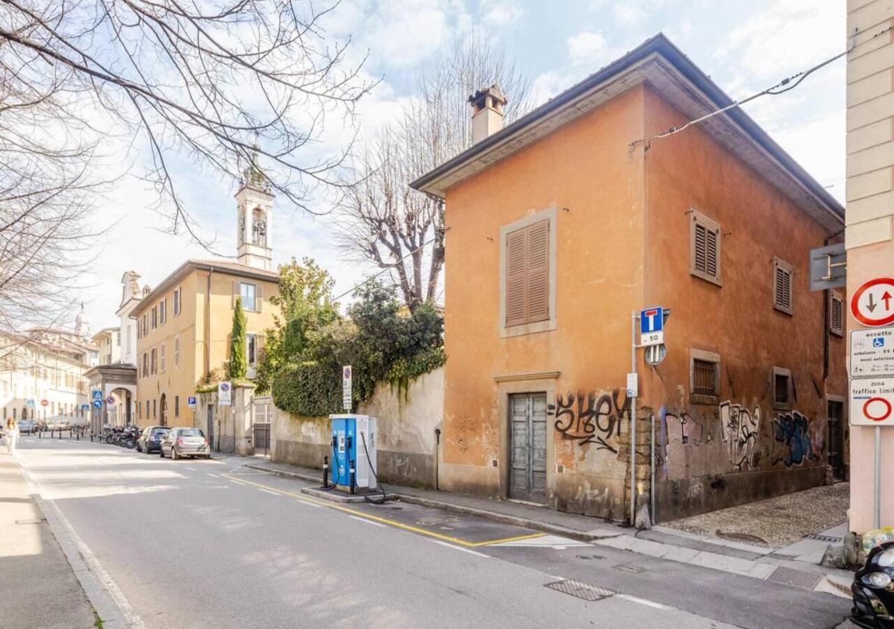 In Centro Bergamo Apartment Exterior photo
